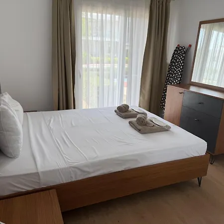 Four Seasons Life Official