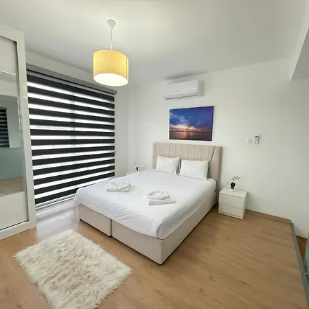 Four Seasons Life Official