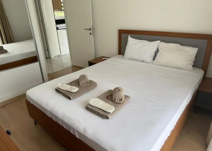 Resort Four Seasons Life Official